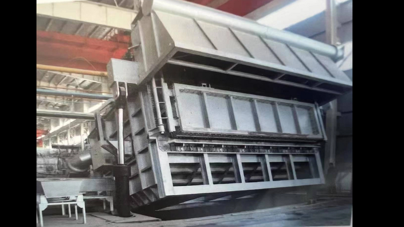Tiltable Melting Furnace