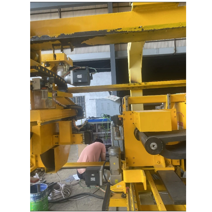 Aluminium Extrusion Double Puller Servo Motor Synchronous System